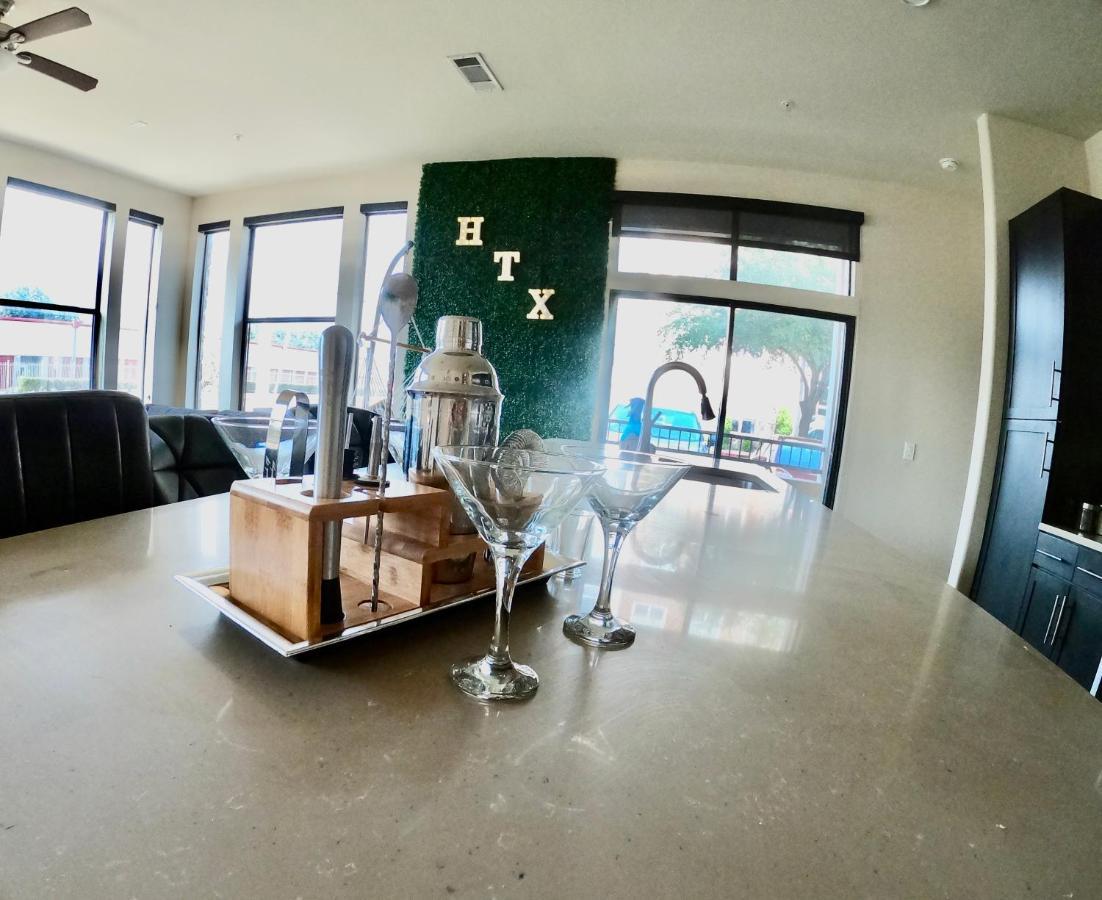 5 Mins To Med Center, Comfy King Beds, Wifi,Gym,Pool Daire Houston Dış mekan fotoğraf